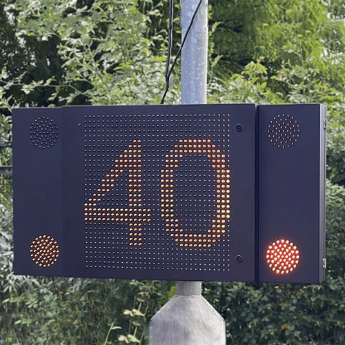 MS1 Sign - Displaying 40mph - High Speed signs